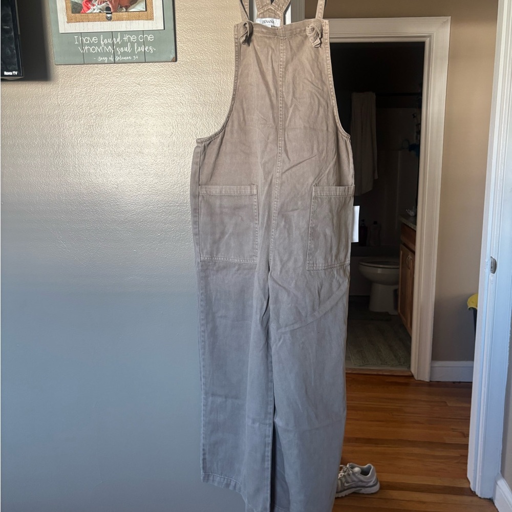 Zenana Outfitters Beige overalls